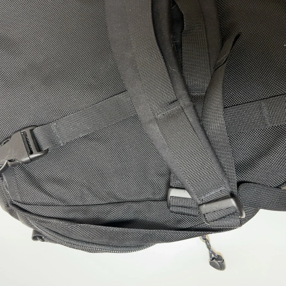MEC Unisex Convertible Carry On Convertible Backpack In Black Color